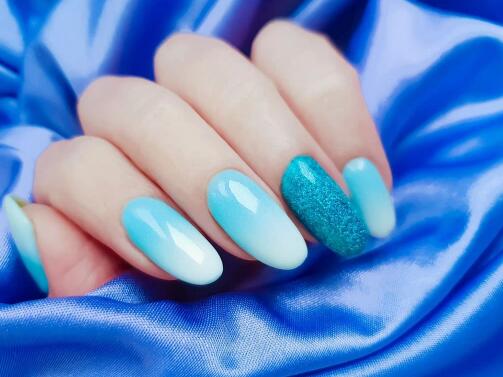 gel nail polish